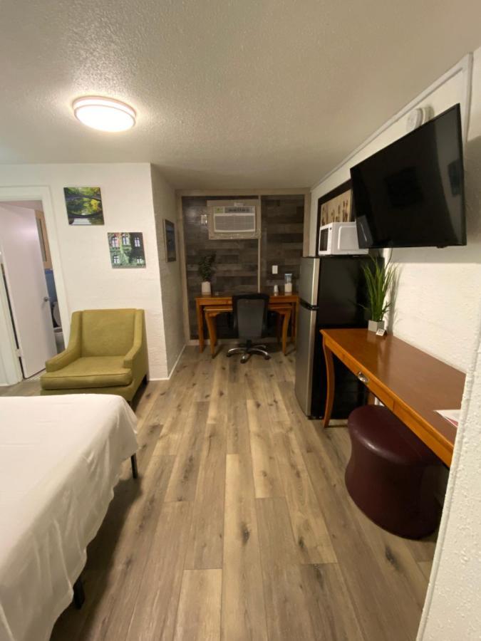 American Inn ペンサコーラ エクステリア 写真
